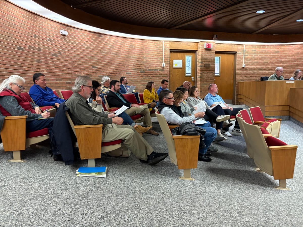 Findlay City Council Candidates Deflect City Business